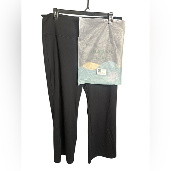 HALARA High Waisted Back Pocket Plain Plus Size Slight Flare Leggings SIZE 3X - Picture 7 of 16